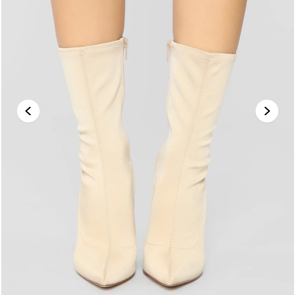 NEVER BEEN WORN - Heeled Booties